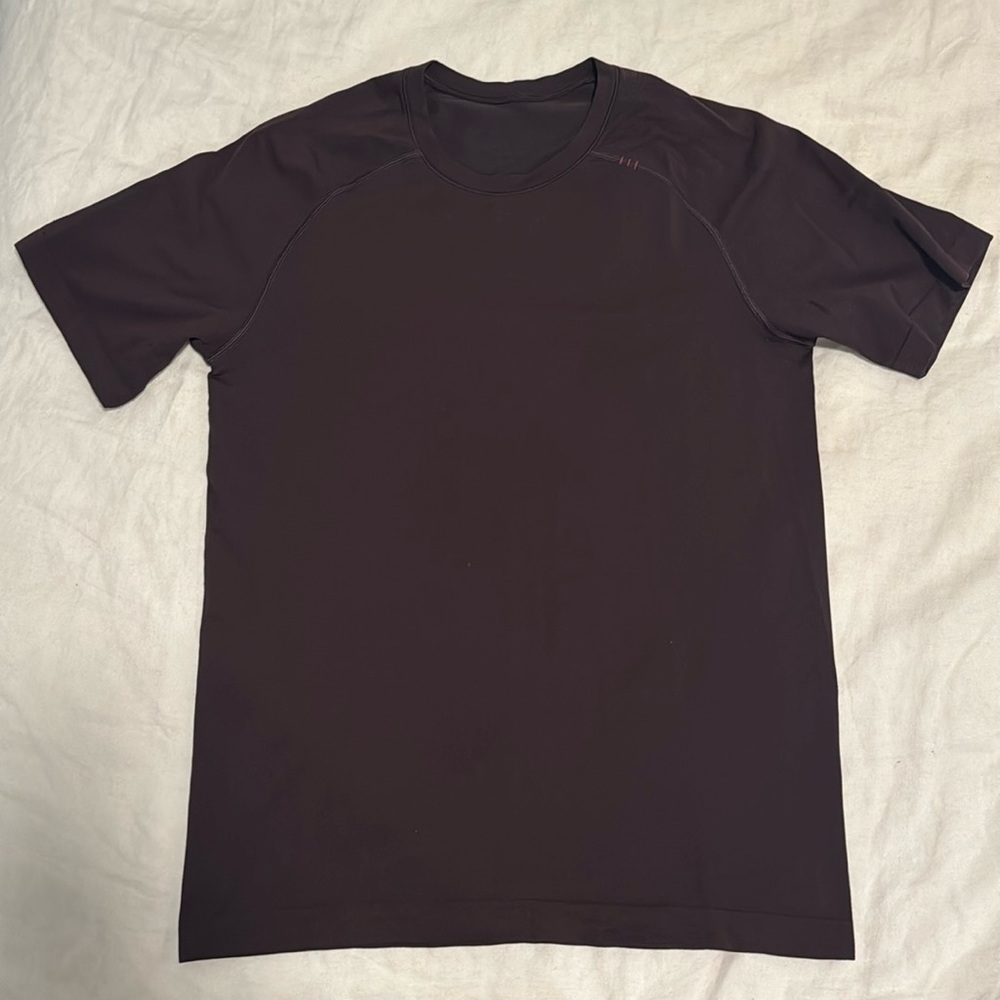 Lululemon Metal Vent Tech 2.0 Shirt Size S
